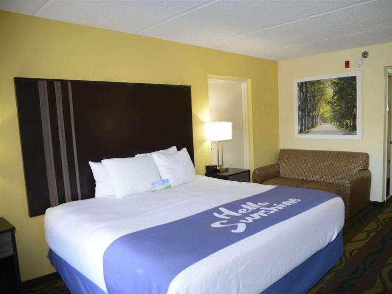 Days Inn By Wyndham Kodak/Sevierville Intrstate Smokeymntns Εξωτερικό φωτογραφία