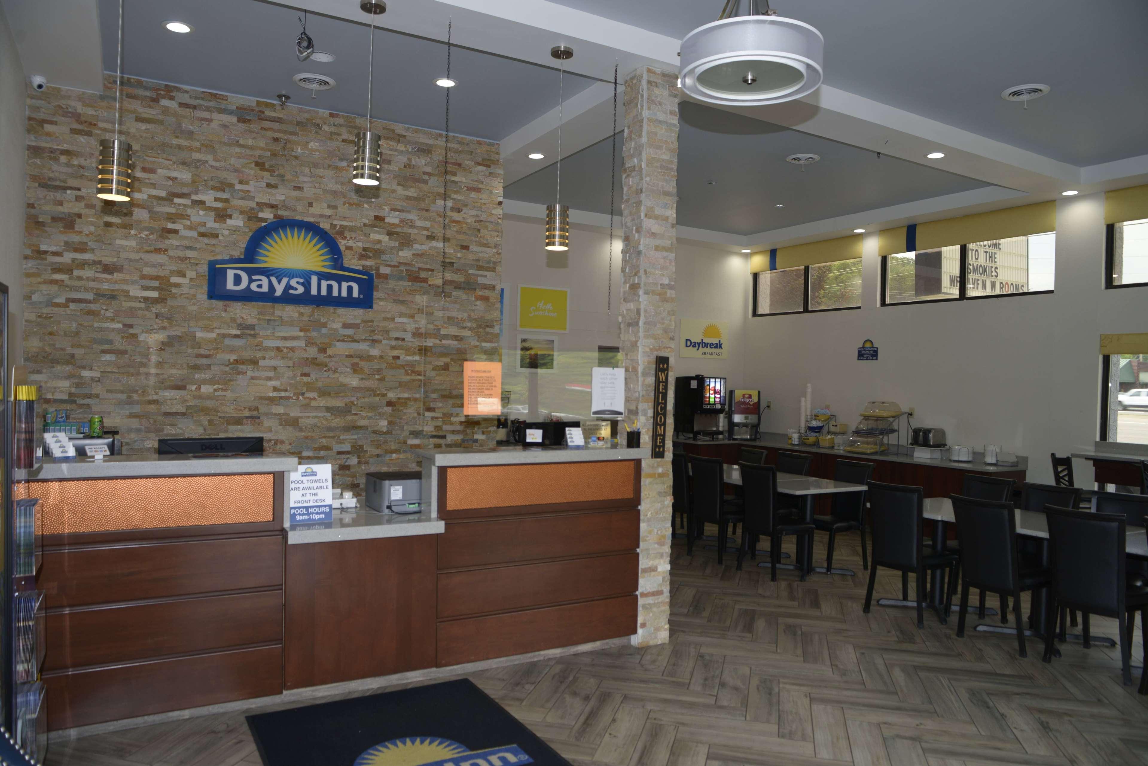 Days Inn By Wyndham Kodak/Sevierville Intrstate Smokeymntns Εξωτερικό φωτογραφία