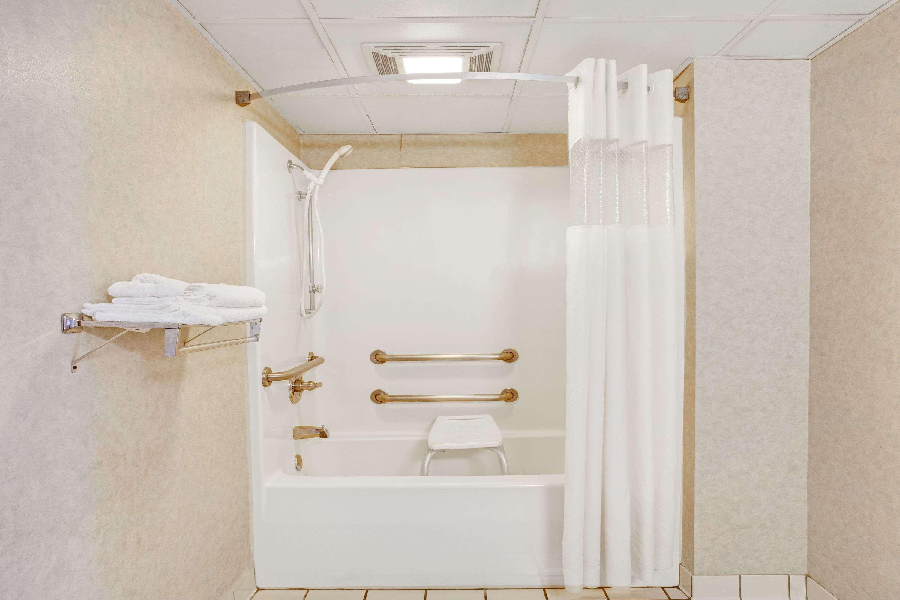 Days Inn By Wyndham Kodak/Sevierville Intrstate Smokeymntns Εξωτερικό φωτογραφία