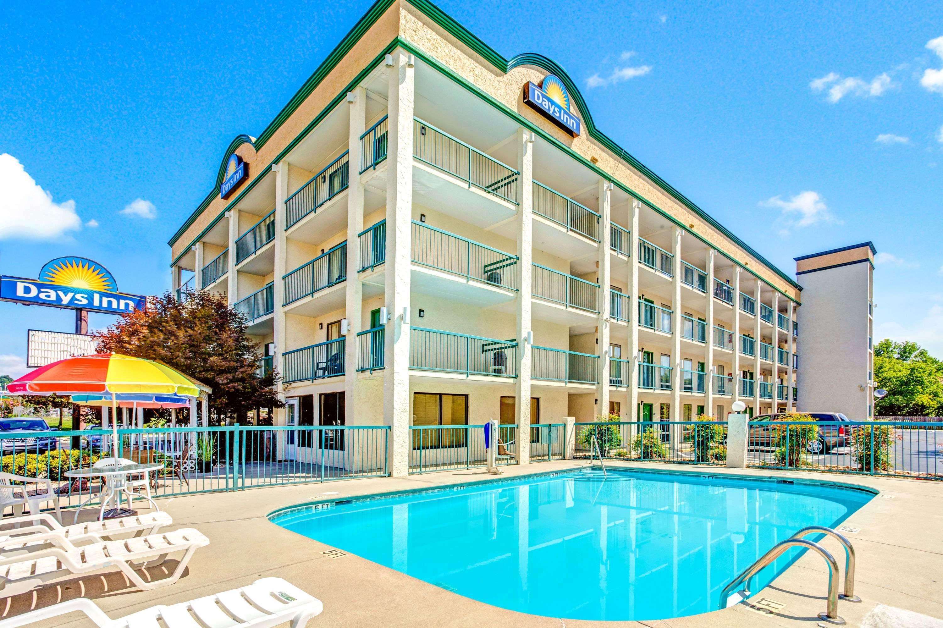 Days Inn By Wyndham Kodak/Sevierville Intrstate Smokeymntns Εξωτερικό φωτογραφία