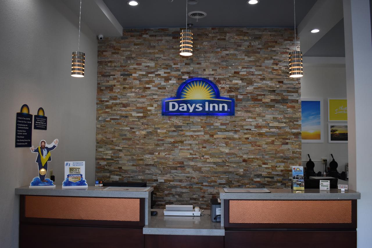 Days Inn By Wyndham Kodak/Sevierville Intrstate Smokeymntns Εξωτερικό φωτογραφία
